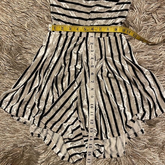 Lucy In The Sky Velour Spaghetti Strap Shorts Romper - Picture 8 of 8